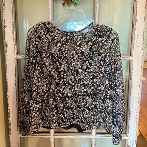 Art Class Child’s Large Nice Top